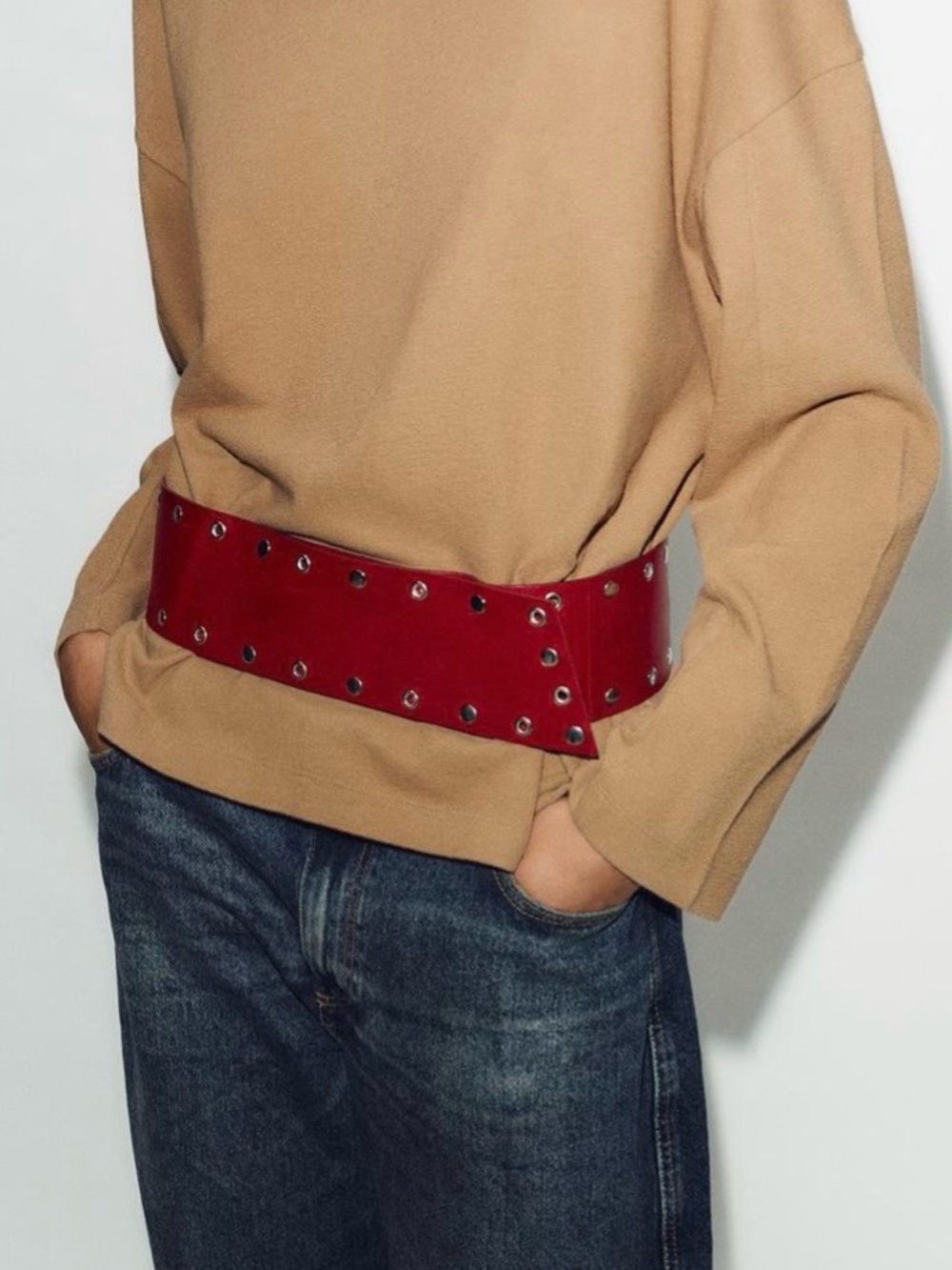 Zara Red Leather Studded Cummerbund Belt. US 32. Brand new! *Teeny flaws